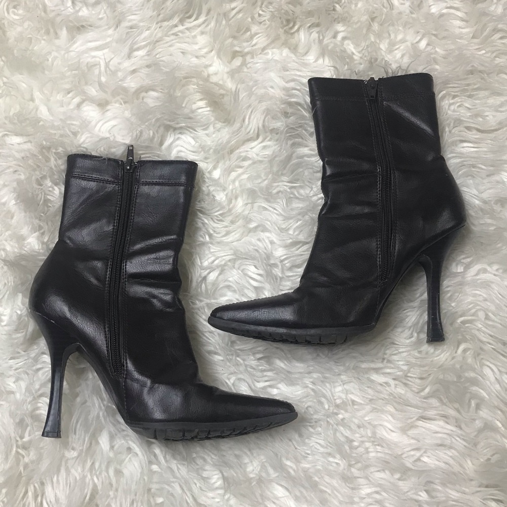 Wild Diva | Cute brown heeled boots